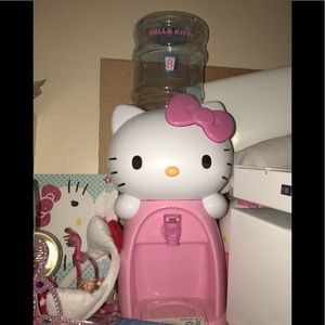 Hello kitty water dispensar